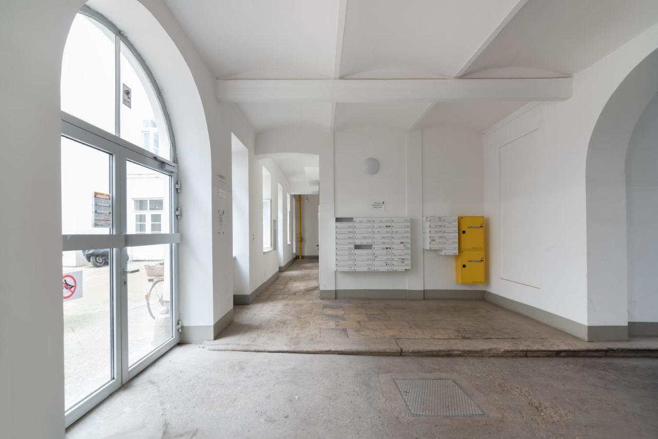 Apartamento Klein, Aber Fein In Zentraler Ruhelage Viena Exterior foto