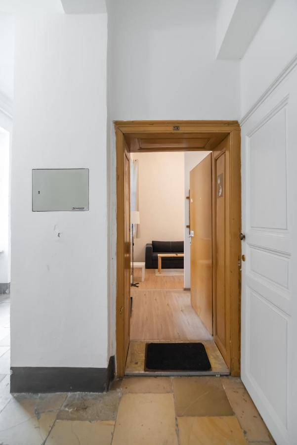 Apartamento Klein, Aber Fein In Zentraler Ruhelage Viena Exterior foto