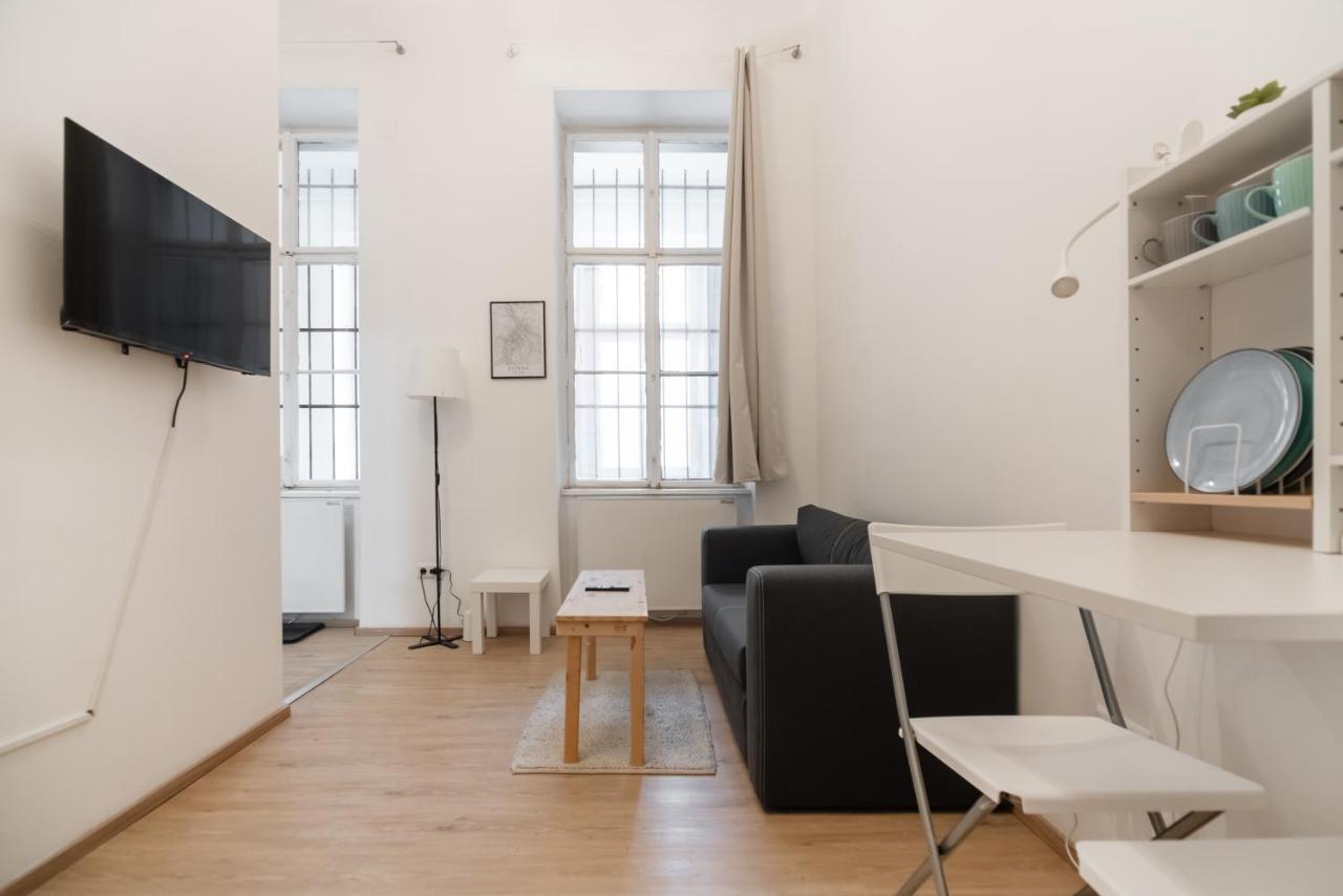 Apartamento Klein, Aber Fein In Zentraler Ruhelage Viena Exterior foto