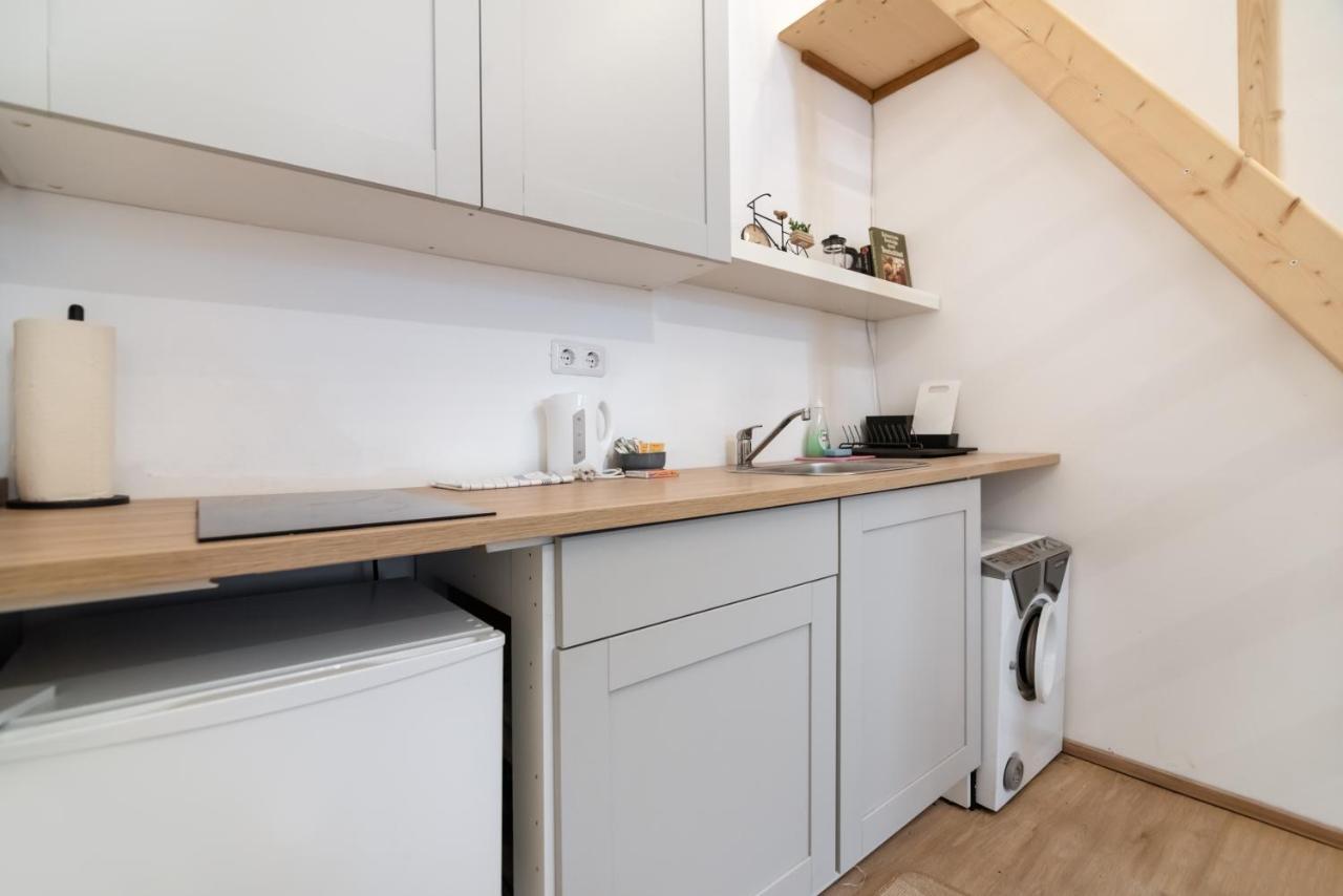 Apartamento Klein, Aber Fein In Zentraler Ruhelage Viena Exterior foto